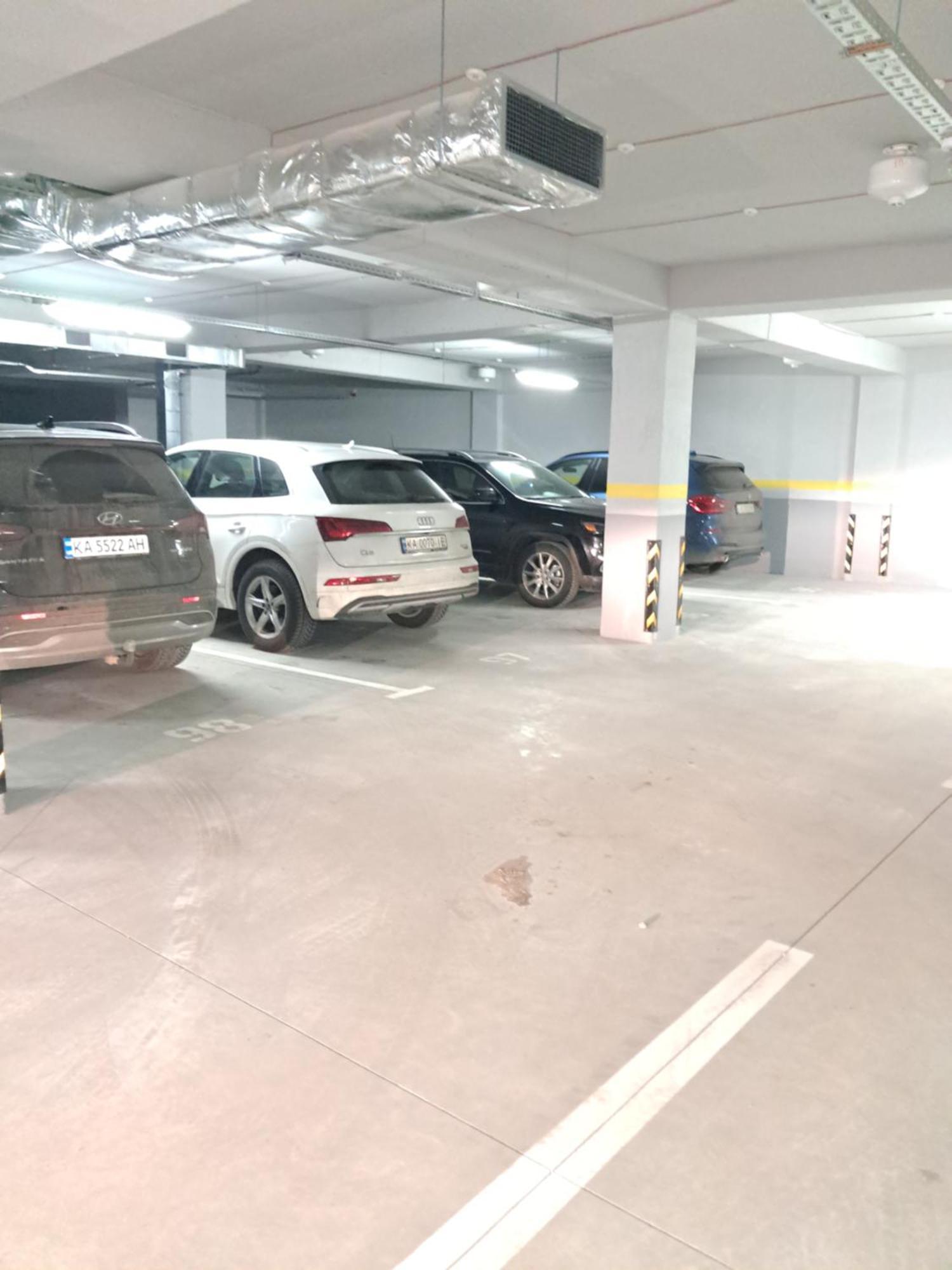 키시나우 Airport 24&24 Car Parking 아파트 외부 사진